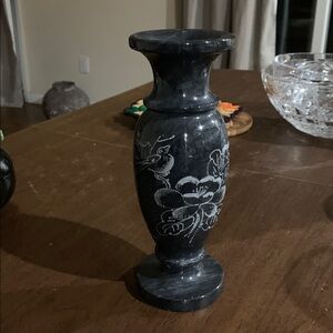 Elegant Black Marble Vase with Bird Design